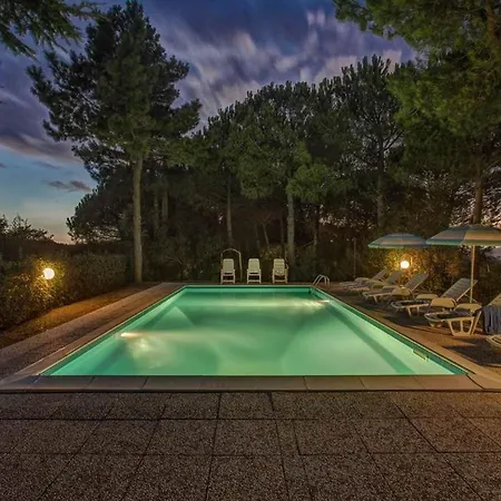 Dante Leccino' Mit Gemeinschaftspool By Interhome Montaione